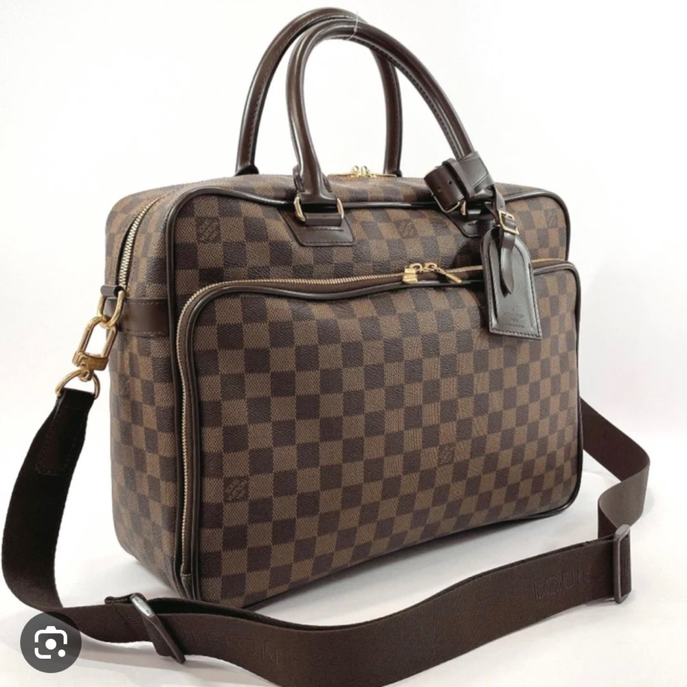 Authentic Louis Viitton Ikar 2way shoulder crossbody bag damier canbas ebene